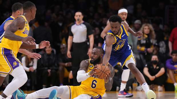 lebron james andrew wiggins lonnie walker iv warriors